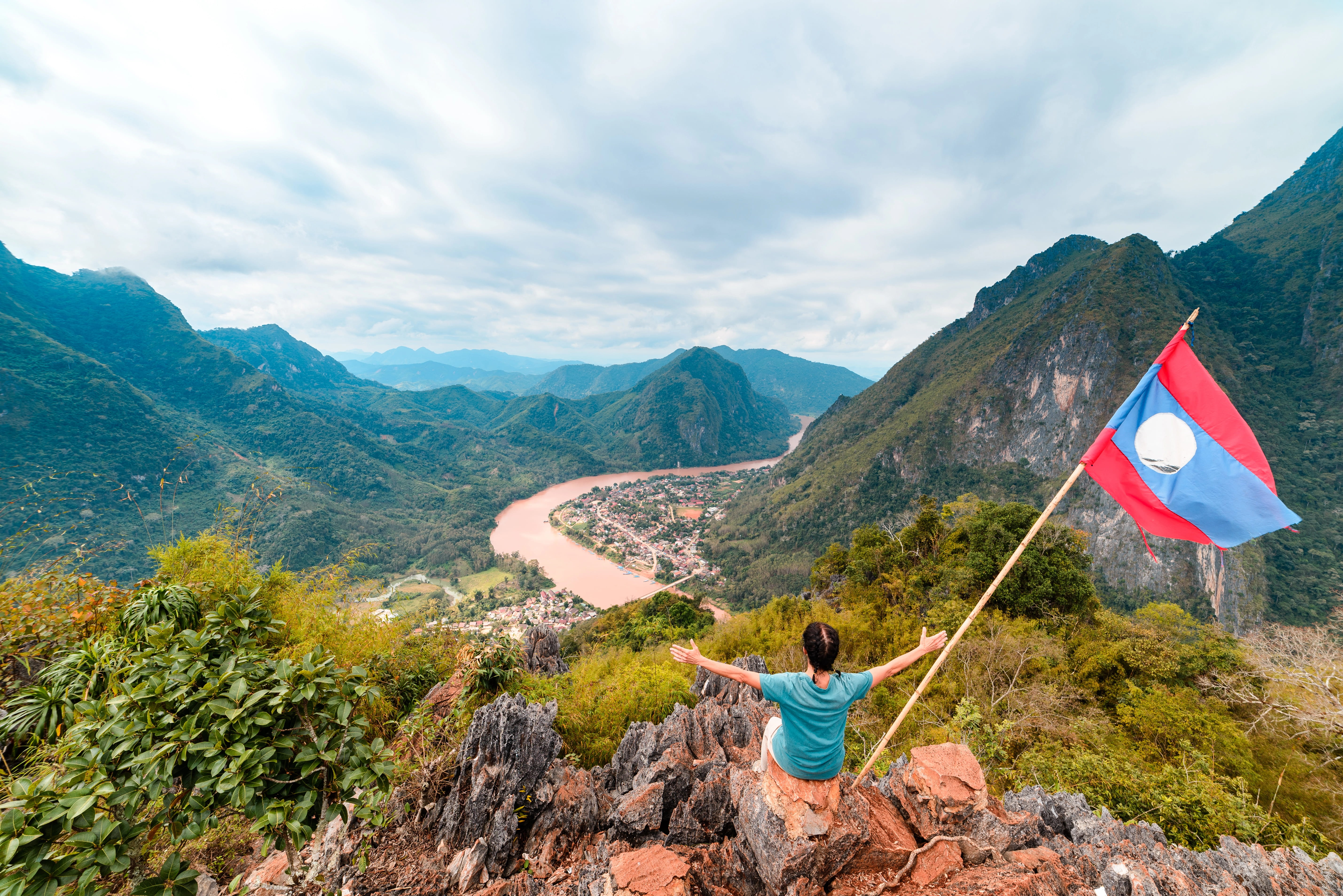 Laos - wycieczka do Laosu, małe grupy z DiscoverAsia (10) punkty widokowe w Vang Vieng trekking.jpg